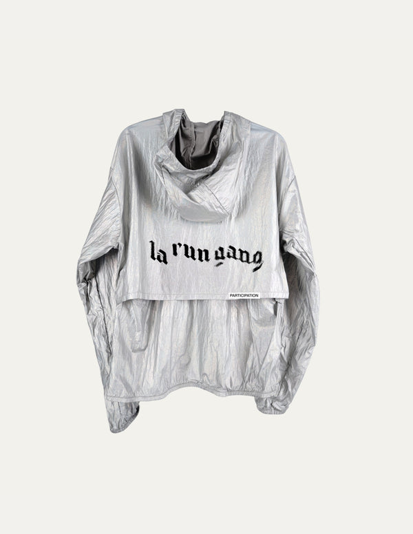 LA RUN GANG x PARTICIPATION WIND BREAKER - SILVER