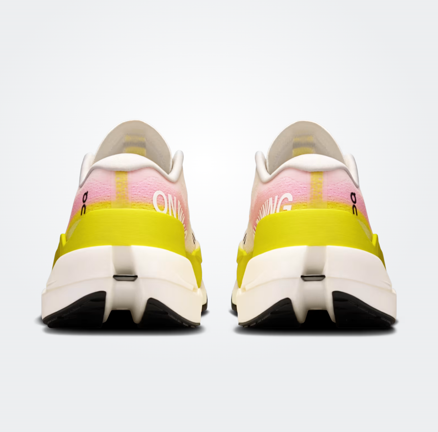 On Running Cloudboom Max - Women's